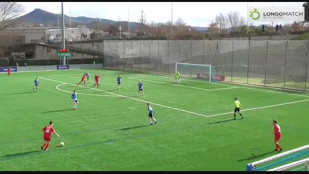Golazo de Juan Sánchez Iriarte en el Huarte-Peña Sport (Liga Nacional Juvenil)