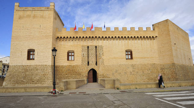 El castillo de Marcilla, sede del ayuntamiento, conmemora este año su VI centenario.