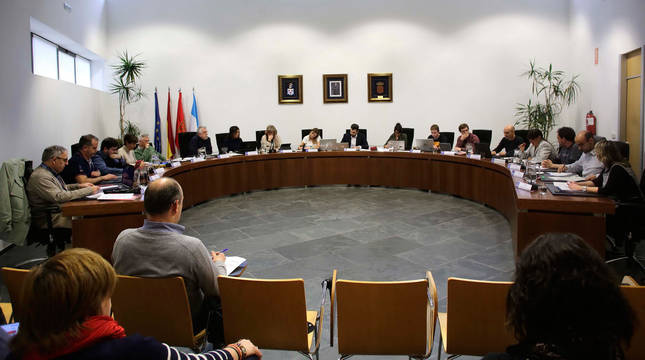 Foto de uno de los últimos plenos celebrados de forma presencial en Zizur Mayor, antes de la pandemia.