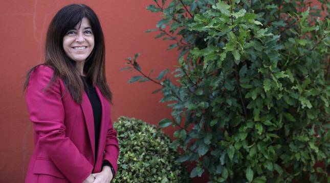 Marta Borruel trabajó en dos periódicos hasta 1993 y desde entonces se ha dedicado prácticamente siempre a la comunicación corporativa.