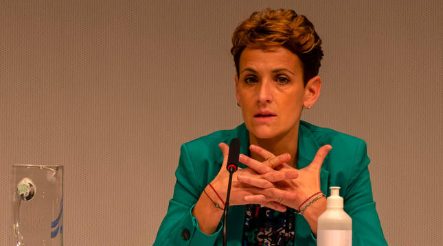 Foto de la presidenta del Gobierno de Navarra, María Chivite, durante el encuentro con los representantes municipales de Tierra Estella.
