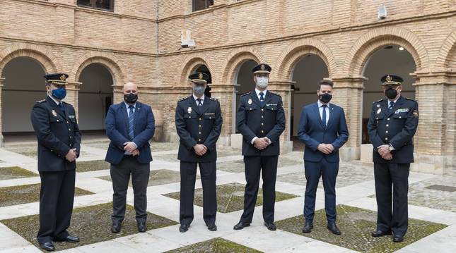 Foto de Castor Cao Freijido, Jose Luis Arasti Perez, Pedro Ramon Olloqui Cuartero, Jose Antonio Palacio Fatas, Alejandro Toquero Gil, y Jose Mª Borja Moreno.