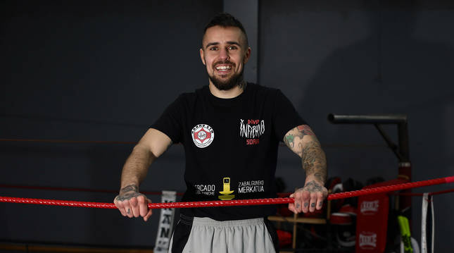 David 'Infierno' Soria en el gimnasio Kanku de Burlada. El navarro busca revalidar el título.
