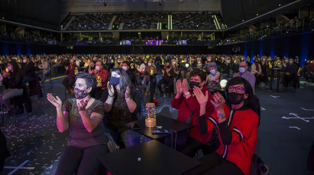 Público en el Navarra Arena en el concierto de música mexicana que tuvo lugar en diciembre de 2020.