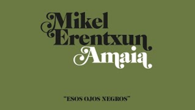 Vídeo de Amaia y Mikel Erentxun cantando 'Esos ojos negros'