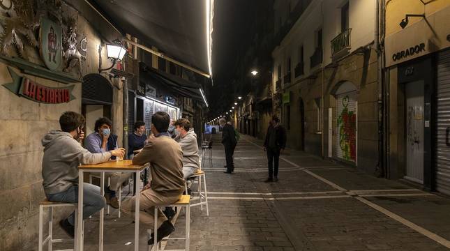 Fotos de las terrazas de Pamplona tras el fin del toque de queda