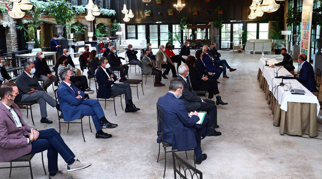 Clausura de la Asamblea General de la Unión de Cooperativas Agroalimentarias de Navarra (UCAN).