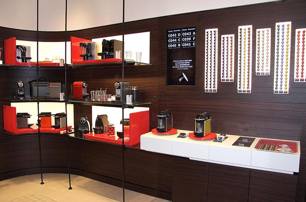 Galería La tienda Nespresso abre sus puertas en Pamplona