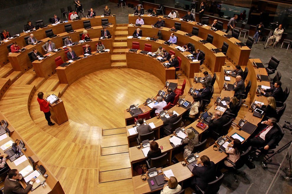 Resultado de imagen para Fotos del Parlamento