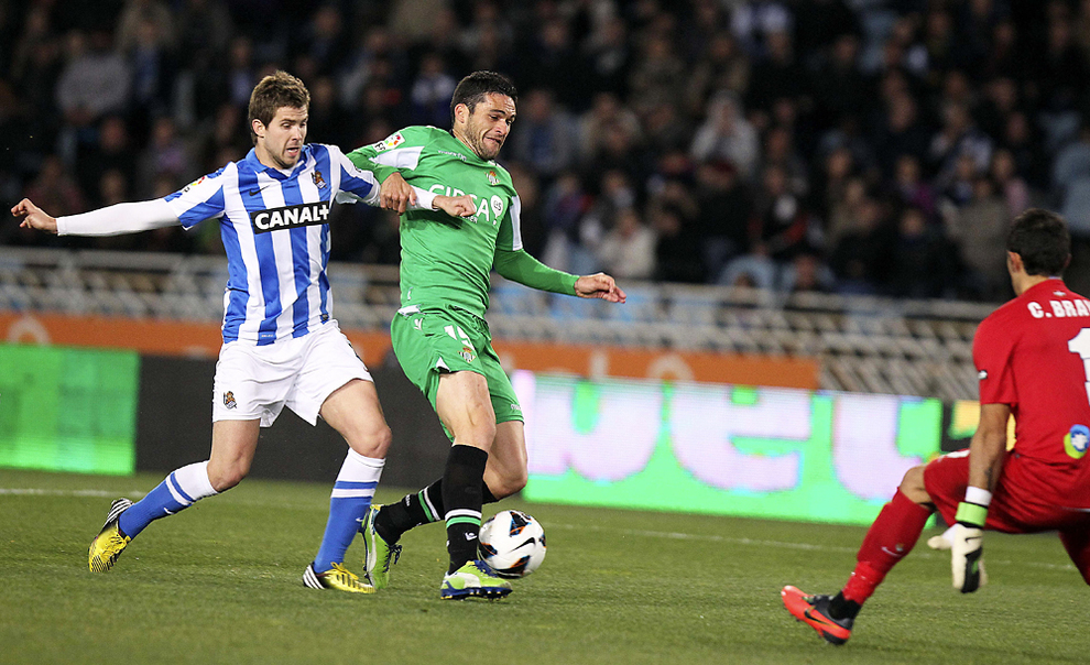 Real Sociedad y Betis hacen un monumento al fútbol (3-3 ...