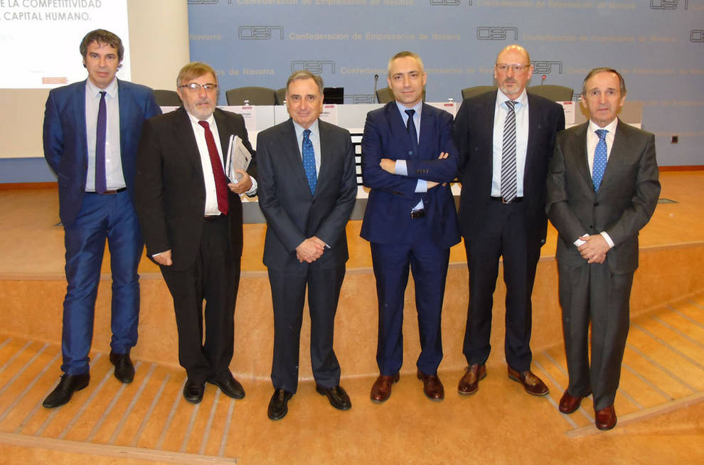 Ayerdi apuesta por un compromiso presupuestario "estable" por la