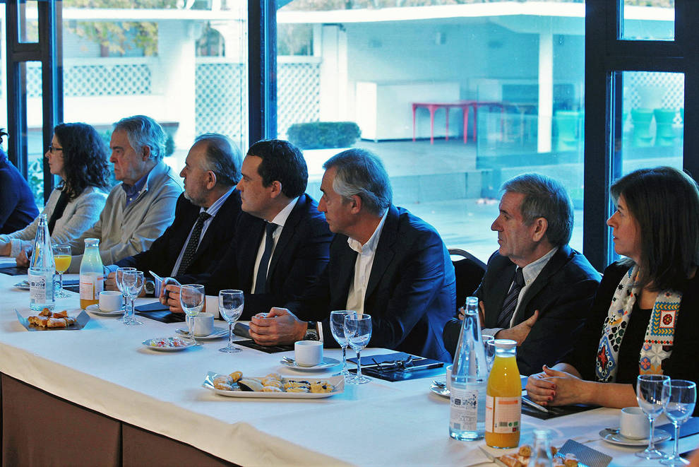 Los asistentes interactuaron con los ponentes durante las dos ponencias.