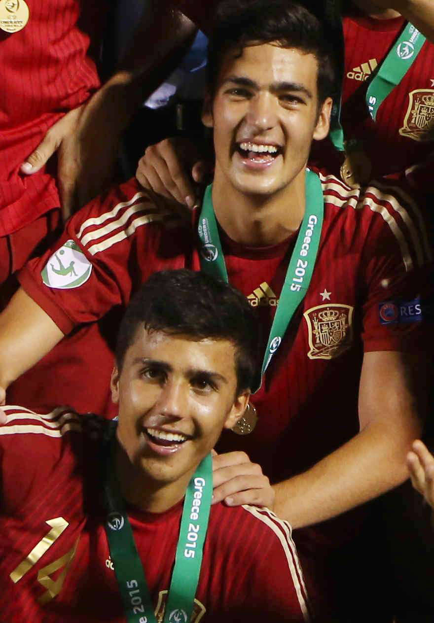 Mikel Merino y Rodri.