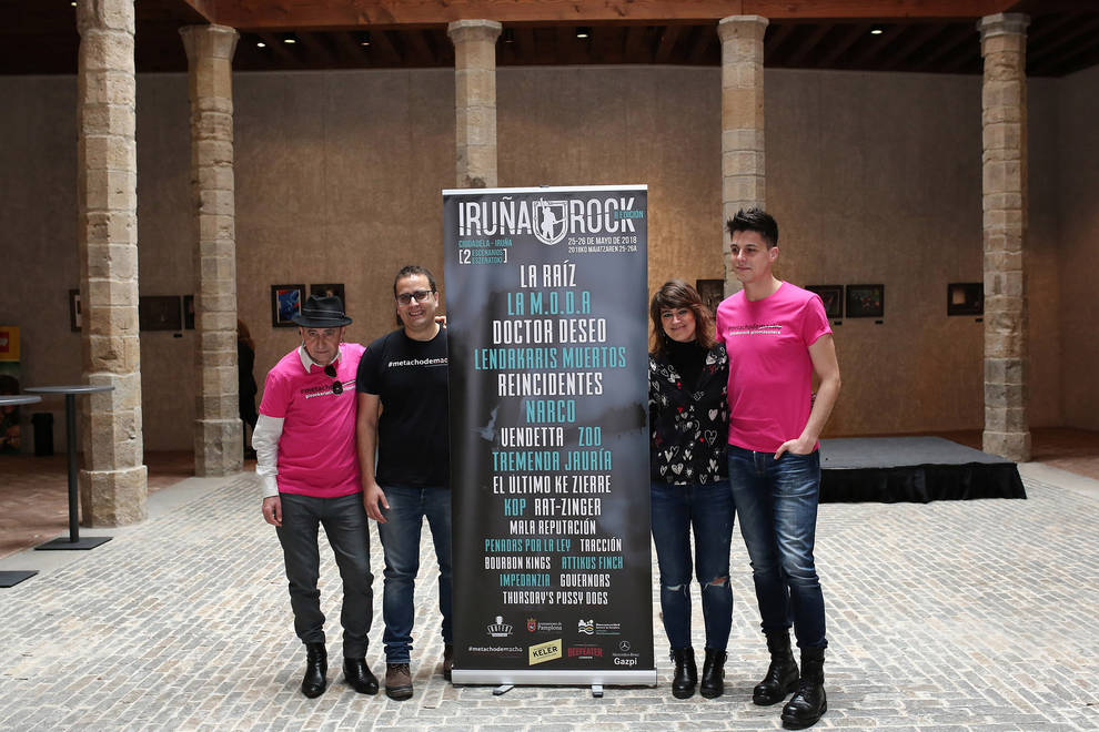 Desde la izquierda, Díez (Doctor Deseo), Briones (Irufest Producciones), Beloki (Ayuntamiento) y Repáraz (Vendetta). josé carlos cordovilla