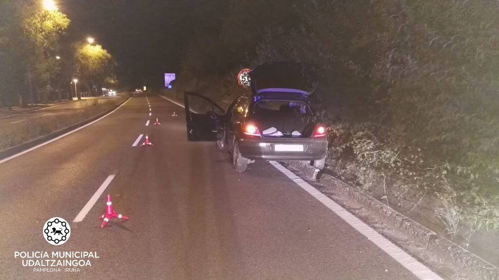 Huye tras atropellar ebria y dejar herido grave a un peatón en Pamplona
