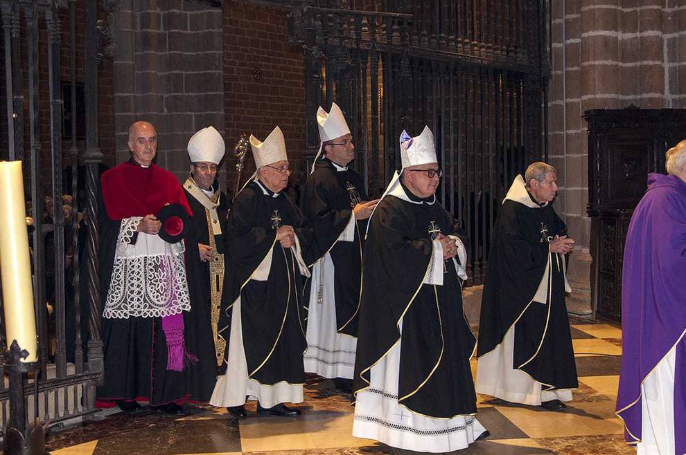 (1/9)-Eucaristía en recuerdo del cardenal Fernando Sebastián en la Catedral de Pamplona. CEDIDA-Navarra-.