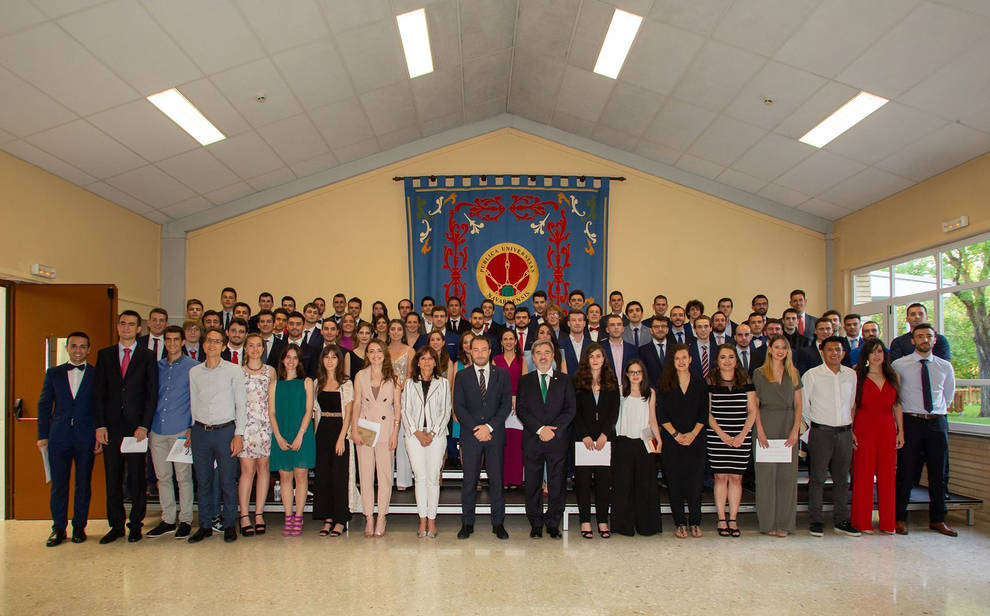 244 Estudiantes De La Upna Celebran Un Acto Conjunto De Graduacion