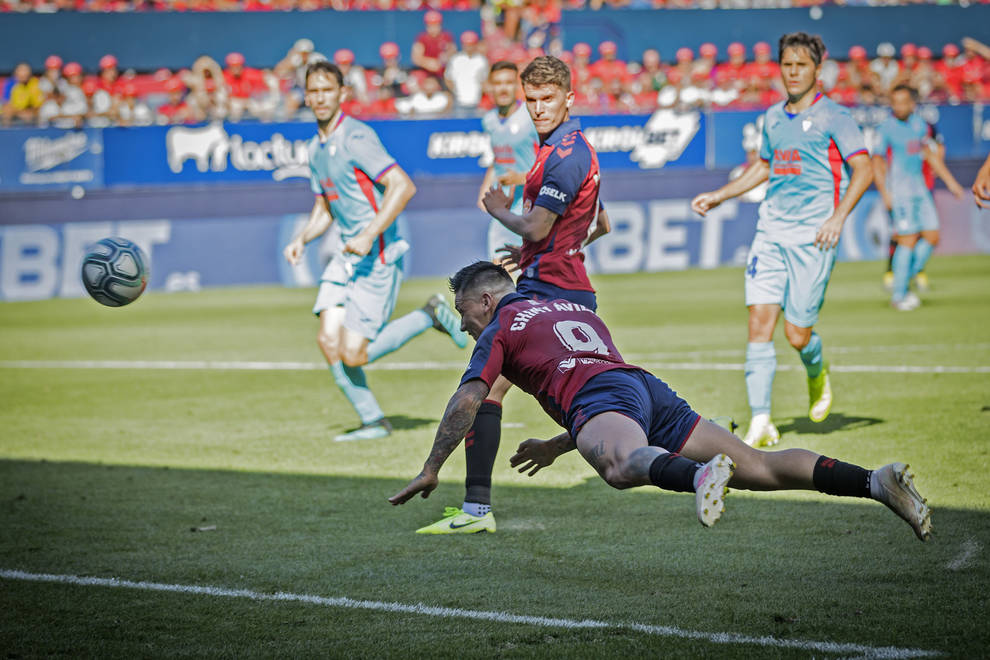 El polémico VAR, benévolo con Osasuna