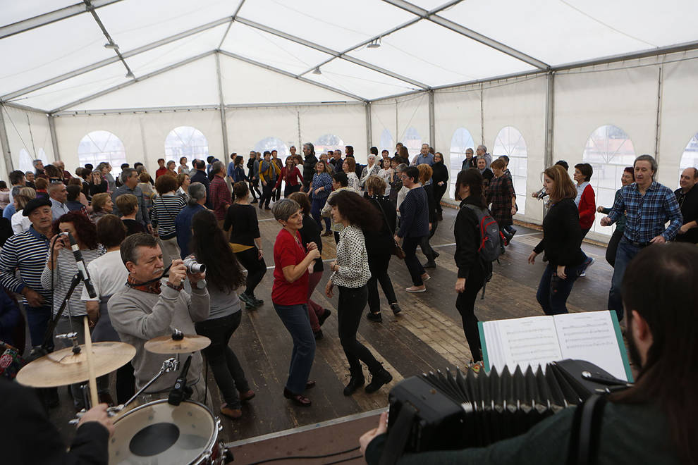 Barañáin reconoce a deportistas y entidades sociales en el día del patrón