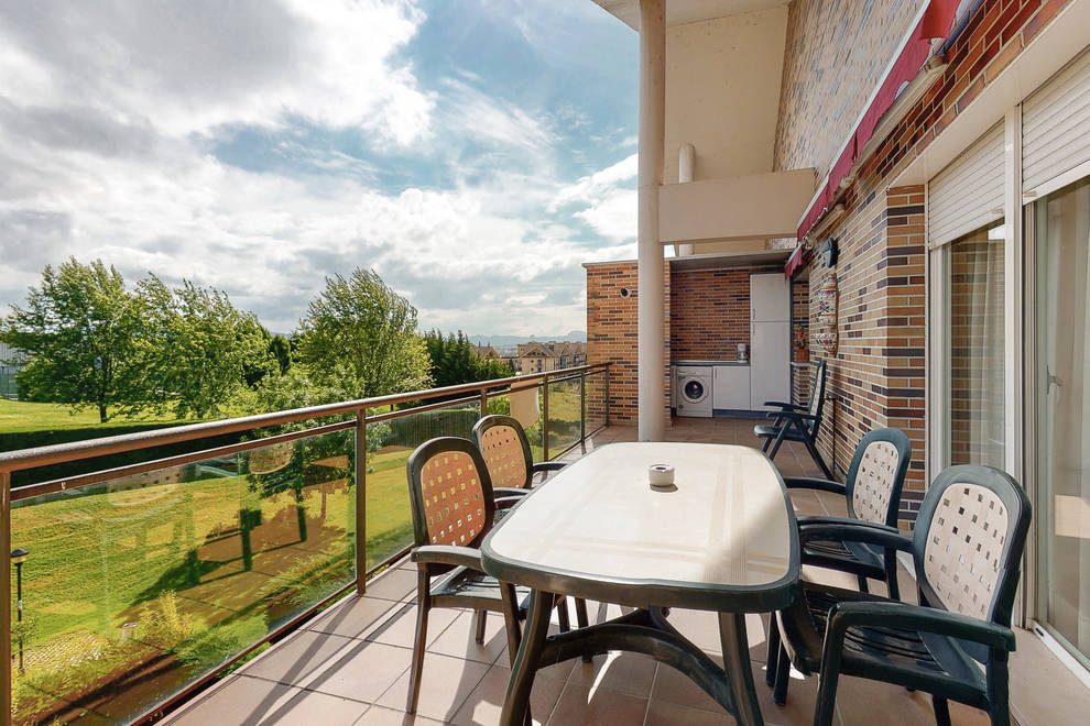 Gorráiz: ático en Egues 56