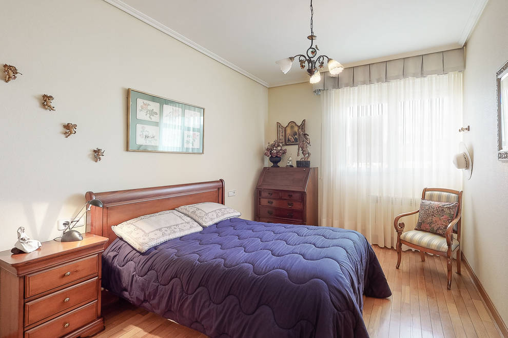 Gorráiz: ático en Egues 56