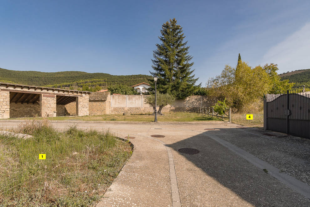 LEACHE: Historia y modernidad apacible