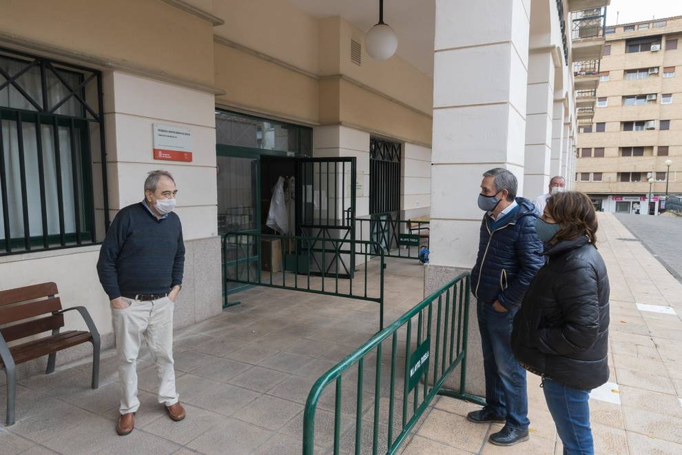 Tudela crea espacios al aire libre para los usuarios de sus residencias
