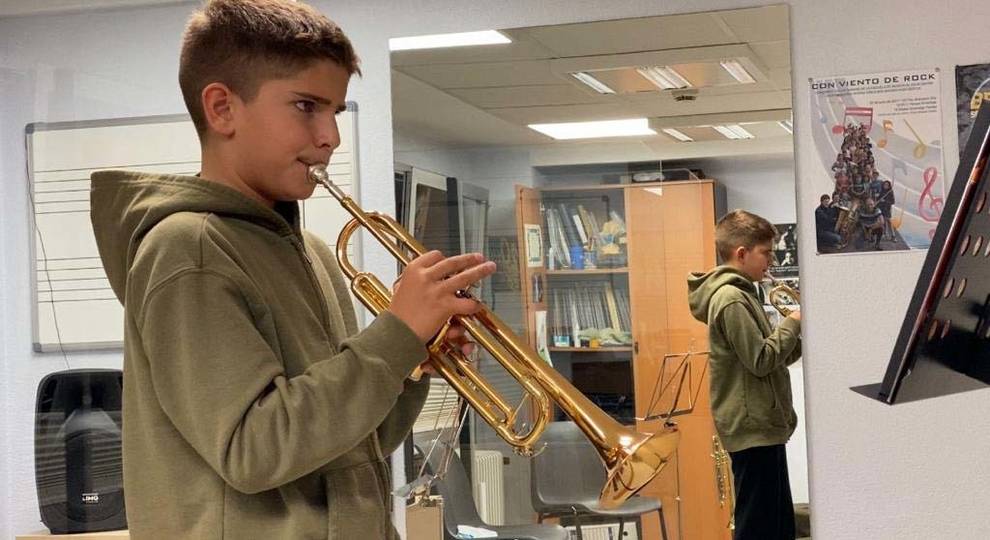 Las escuelas de música dedican Santa Cecilia a los sanitarios