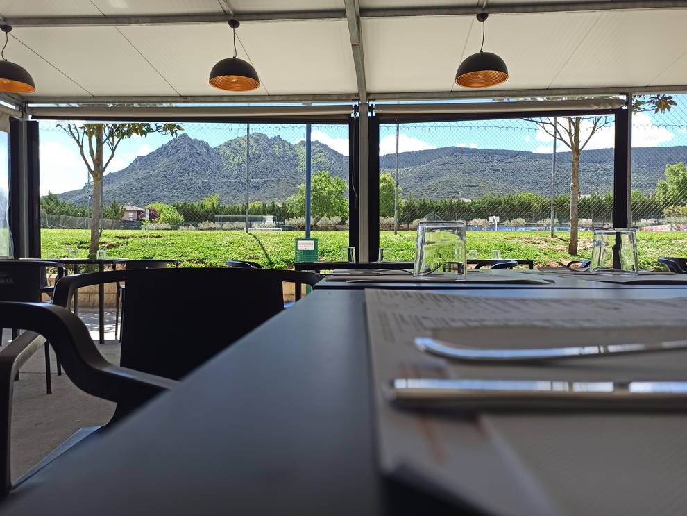 Terraza de Camping Iratxe