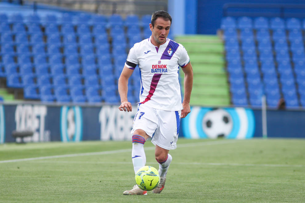 Kike García (Eibar) apunta a Osasuna