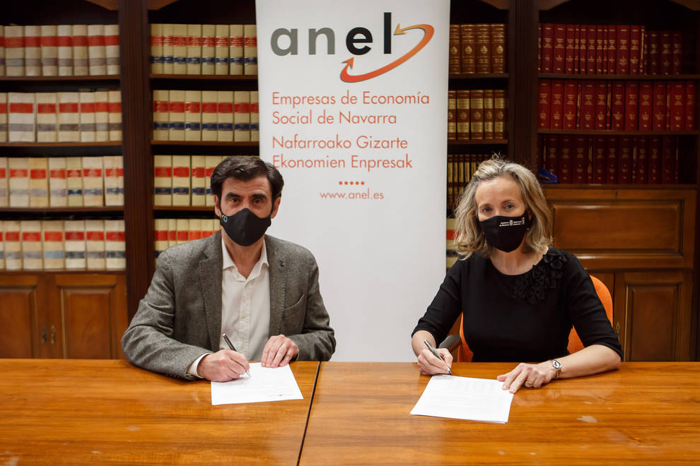 Firmado el convenio para potenciar el crecimiento de la economía social de Navarra