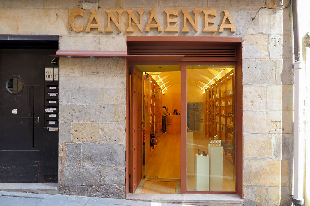 Cannaenea, la tienda del cáñamo que no psicoactiva