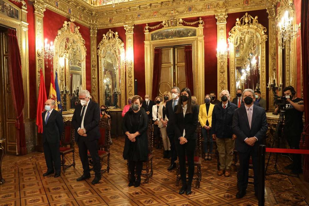El Gobierno foral entrega las Cruces de Carlos III El Noble de 2020