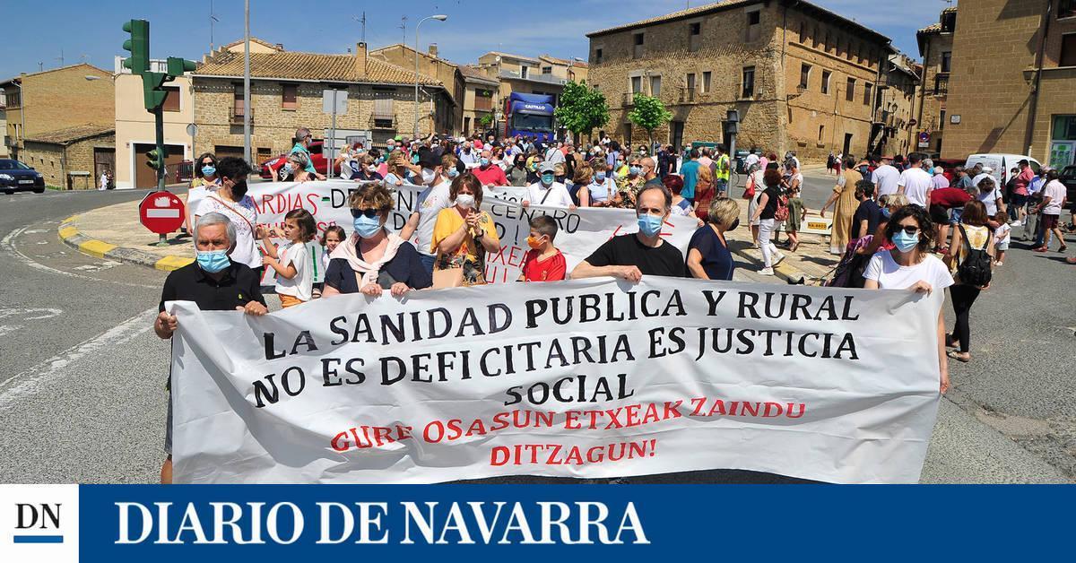 Cientos de personas claman en Olite por una sanidad rural "justa" | Noticias de Tafalla y Zona Media en Diario de Navarra - Vimarsana News